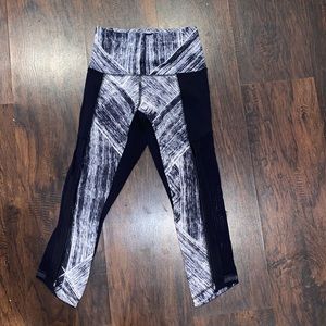 Lululemon mesh leggings size 4